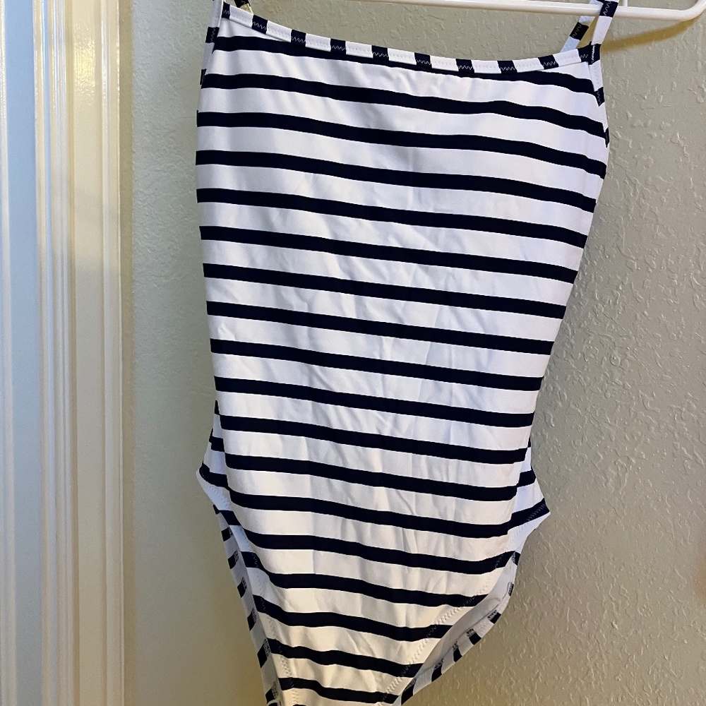 Gap one-piece tank Bathing Suit